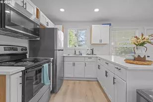 3432 NW Port Ct, Lincoln City, OR 97367 - Photo 10