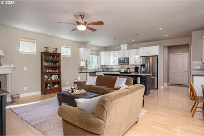 10862 SW Lisbon St, Wilsonville, OR 97070 - Photo 8