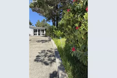 1601 Rhododendron Dr #662, Florence, OR 97439 - Photo 6