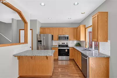 7171 SW Touchstone Ter, Beaverton, OR 97007 - Photo 8