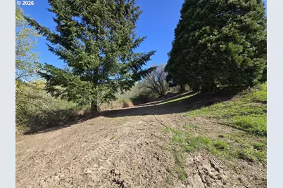 420 Topeka Rd, Kelso, WA 98626 - Photo 2