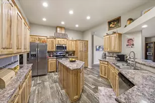 7910 SE Amity Rd, Amity, OR 97101 - Photo 12