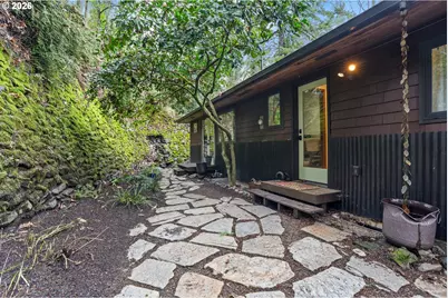 6415 SW Terwilliger Blvd, Portland, OR 97239 - Photo 36