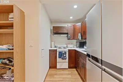 6415 SW Terwilliger Blvd, Portland, OR 97239 - Photo 26