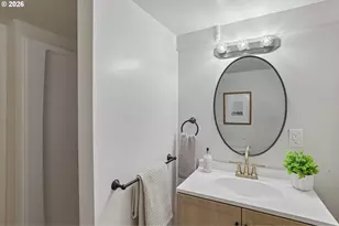 2423 NE 11th Ave, Portland, OR 97212 - Photo 24