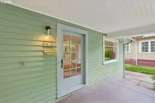 2423 NE 11th Ave, Portland, OR 97212 - Photo 4