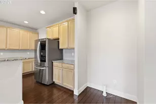 1190 Peascod Dr, Eugene, OR 97402 - Photo 18