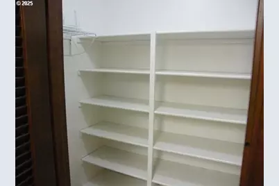 10955 SW Meadowbrook Dr #14, Portland, OR 97224 - Photo 10