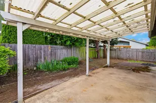 1348 Manzana St, Eugene, OR 97404 - Photo 24