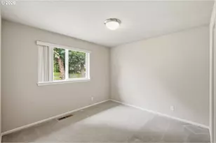 1348 Manzana St, Eugene, OR 97404 - Photo 18