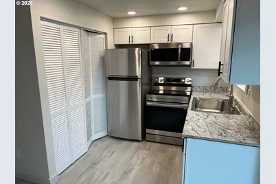 7322 N Albina Ave, Portland, OR 97217 - Photo 28