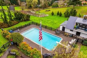 1250 SW Englewood Dr, Lake Oswego, OR 97034 - Photo 36