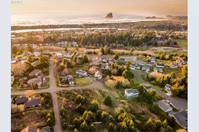 01404 River View Dr, Pacific City, OR 97135 - Photo 2