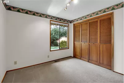1254 Rio Glen Dr, Eugene, OR 97401 - Photo 28