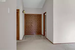 1254 Rio Glen Dr, Eugene, OR 97401 - Photo 6