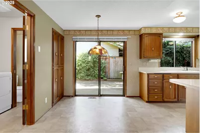 1254 Rio Glen Dr, Eugene, OR 97401 - Photo 16