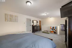 430 N 6th St, Harrisburg, OR 97446 - Photo 30