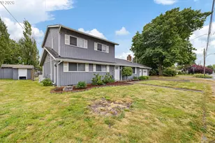 430 N 6th St, Harrisburg, OR 97446 - Photo 6