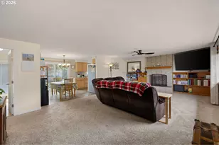 430 N 6th St, Harrisburg, OR 97446 - Photo 12
