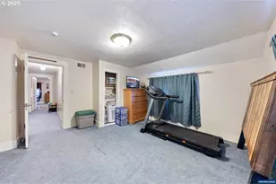 1111 SW Levens St, Dallas, OR 97338 - Photo 14