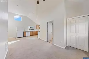 1111 SW Levens St, Dallas, OR 97338 - Photo 28