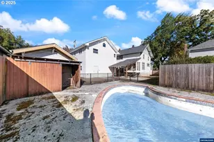 1111 SW Levens St, Dallas, OR 97338 - Photo 36