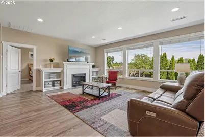 1409 NE 4th Ave, Battle Ground, WA 98604 - Photo 4
