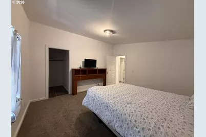 152 NE Scofield Ave, Roseburg, OR 97470 - Photo 36