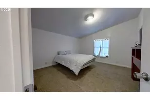 152 NE Scofield Ave, Roseburg, OR 97470 - Photo 34