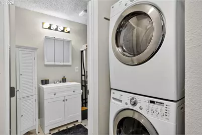 11044 SW Greenburg Rd #321, Portland, OR 97223 - Photo 10