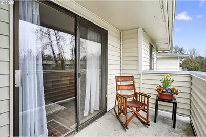 11044 SW Greenburg Rd #321, Portland, OR 97223 - Photo 12