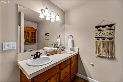 40107 NE Miller Rd, Washougal, WA 98671 - Photo 32