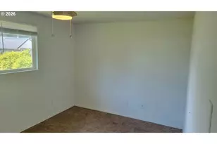 945 N 4th St, Aumsville, OR 97325 - Photo 10