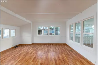 570 N 10th Ave #75, Cornelius, OR 97113 - Photo 6