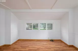 570 N 10th Ave, Cornelius, OR 97113 - Photo 8