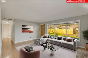 4923 SE 113th Ave, Portland, OR 97266 - Photo 8