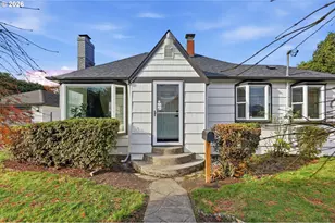 415 SE 94th Ave, Portland, OR 97216 - Photo 4