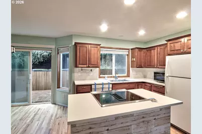 885 NW Inlet Ave, Lincoln City, OR 97367 - Photo 8