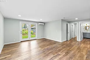 27862 Green Oaks Dr, Eugene, OR 97402 - Photo 16