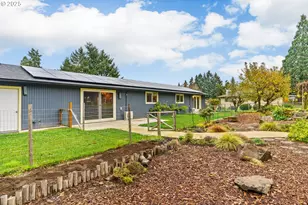 27862 Green Oaks Dr, Eugene, OR 97402 - Photo 32