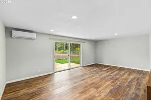 27862 Green Oaks Dr, Eugene, OR 97402 - Photo 8