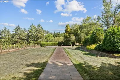 300 Reuben Boise Rd, Dallas, OR 97338 - Photo 38