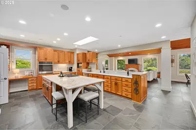 300 Reuben Boise Rd, Dallas, OR 97338 - Photo 8