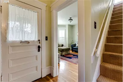 1888 Lincoln St, Eugene, OR 97401 - Photo 4
