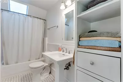 1888 Lincoln St, Eugene, OR 97401 - Photo 22