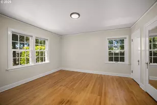 337 NE 28th Ave, Hillsboro, OR 97124 - Photo 6