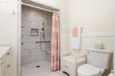 2233 SW 21st Ave, Portland, OR 97201 - Photo 20