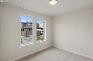 704 Magnolia Ave, Woodburn, OR 97071 - Photo 14