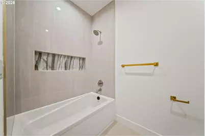 989 W Magnolia Loop, Washougal, WA 98671 - Photo 34