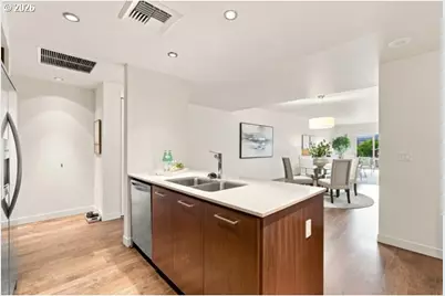 1310 NW Naito Pkwy #307A, Portland, OR 97209 - Photo 10